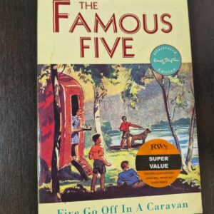 Five Go Off In a Caravan - Enid Blyton